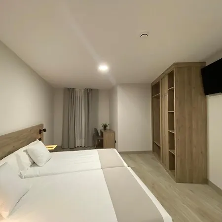 Urban Guest house 3*